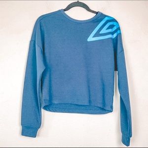 Umbro crew neck navy blue